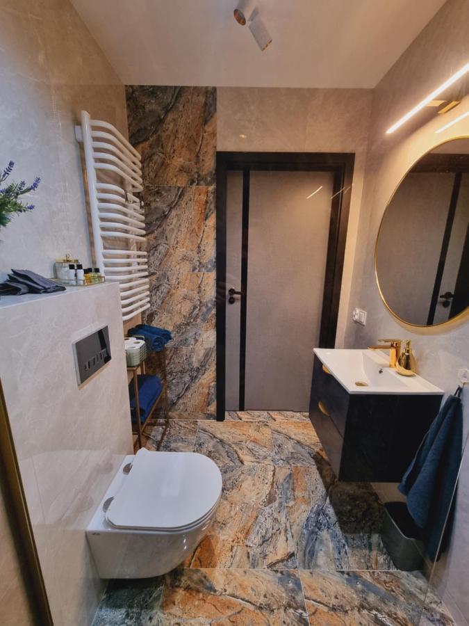 קרקוב Apartament Jacuzzi מראה חיצוני תמונה